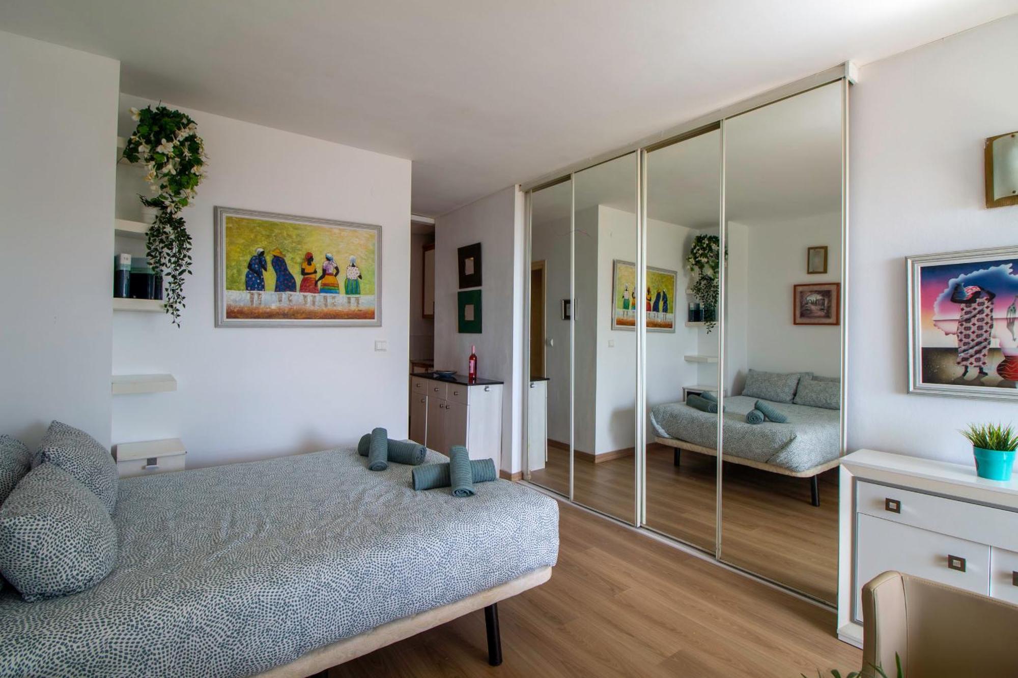Lightbooking Las Dalias Torremolinos Exteriör bild